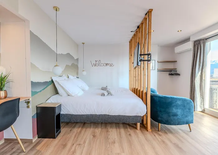 Vue Montagne Апартаменти