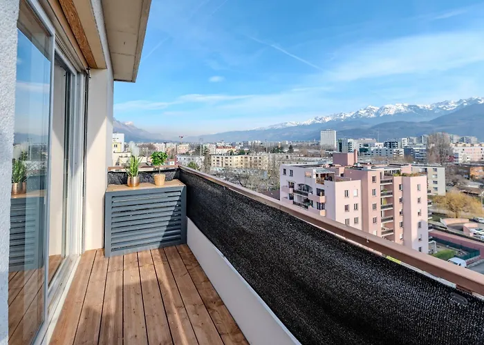 Vue Montagne Апартаменти *